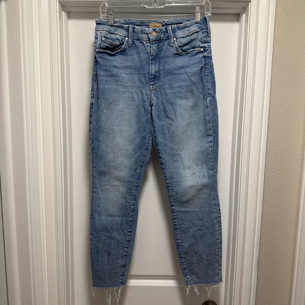 Mother High Waisted Looker Ankle Fray Big Sky Size 28x27 Stretch
